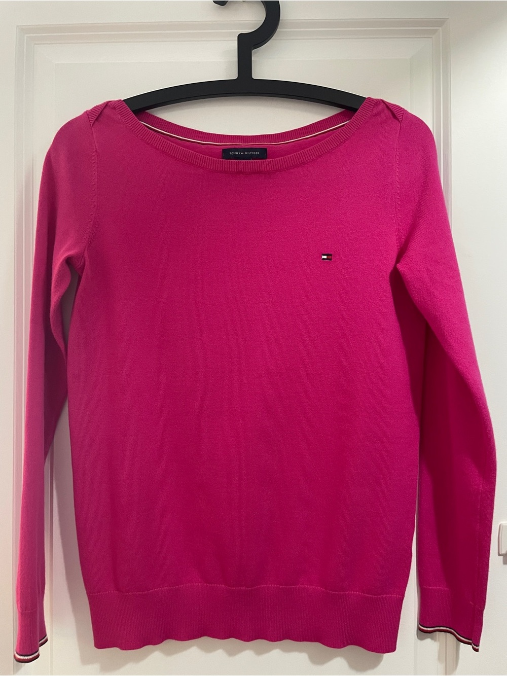 Tommy Hilfiger Women's Bright Fuchsia Crewneck Sweater